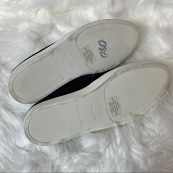 VINCE Black Lamb Fur Lined shoes 7M - Picture 8 of 9